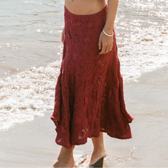 With Jean Maeve Midi Skirt | Red - Picture 3 of 4